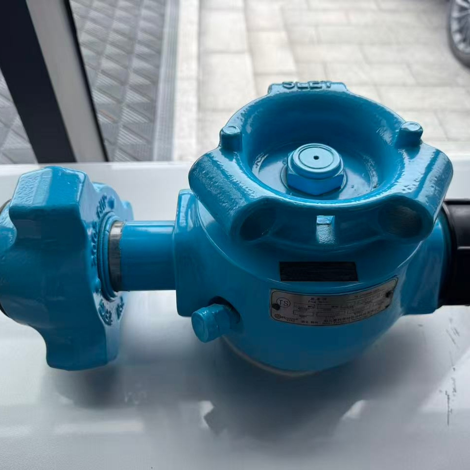 Oilfield flowline plug valve installed on high pressure manifold