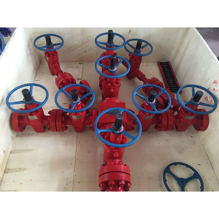 API 6A Christmas Tree for petroleum wellhead control supplied by SGPE