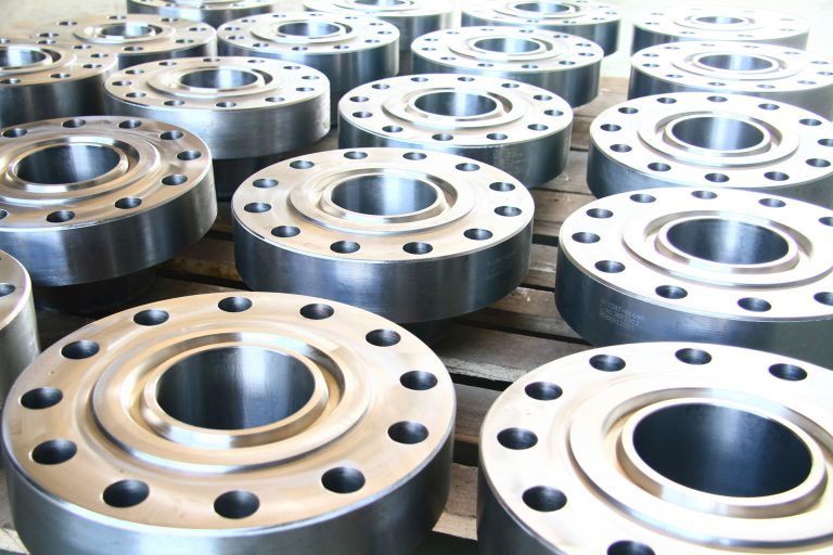 API 6A flanges for high pressure oilfield wellhead and RTJ connection systems