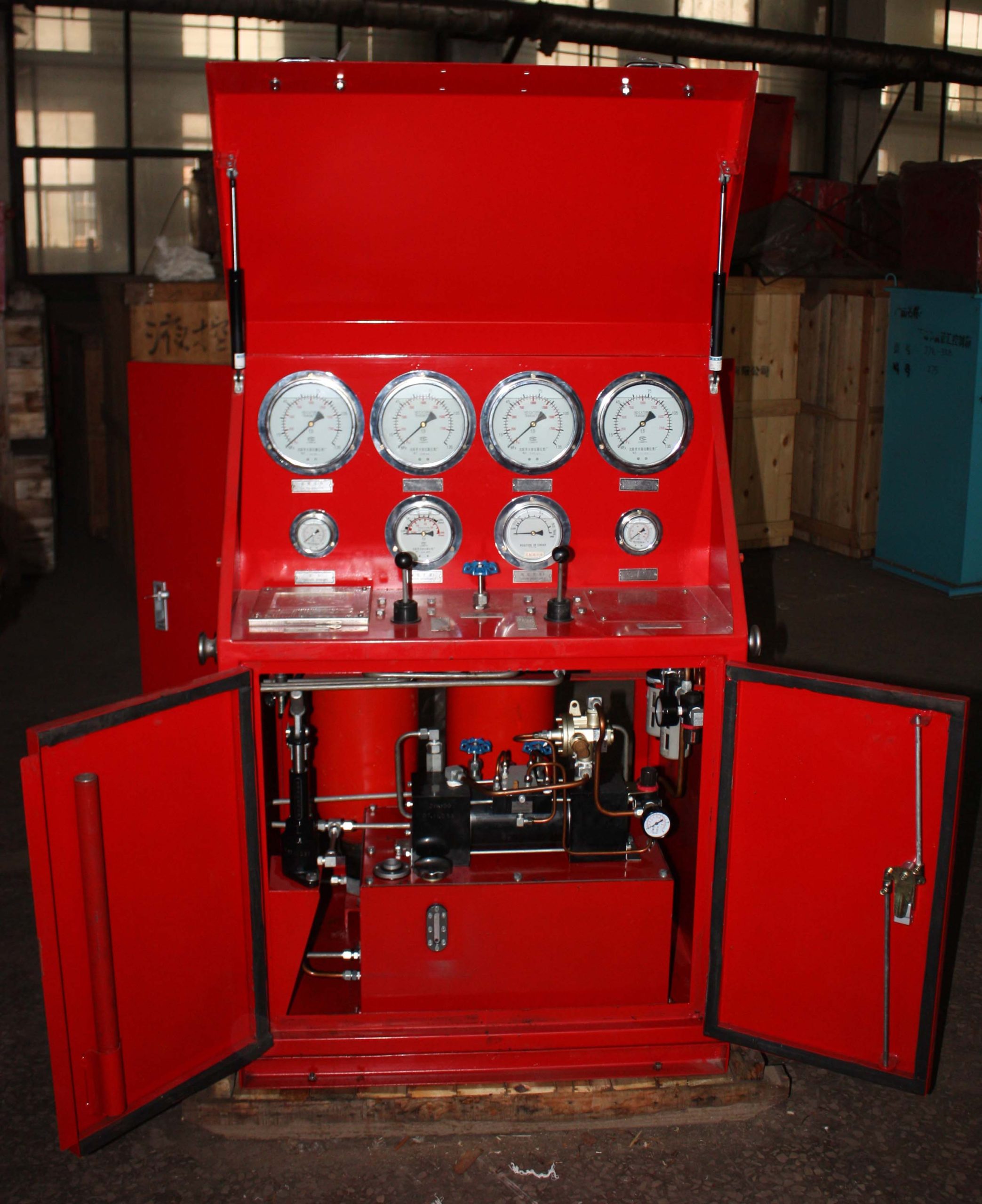 API 16C Choke Manifold Control Panel operating a dual hydraulic choke manifold for land and offshore drilling well control.